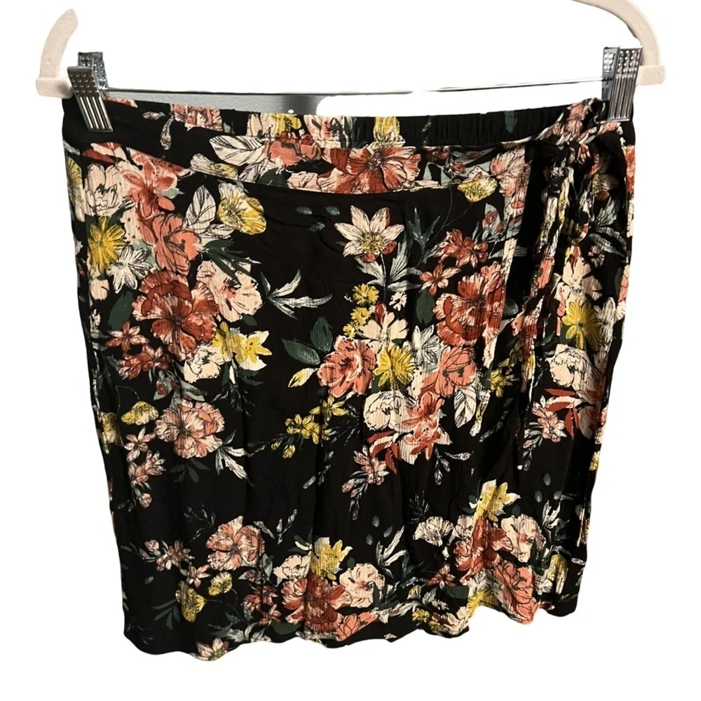 Xhilaration Floral Skirt - Black, Pink, Yellow - Picture 2 of 4